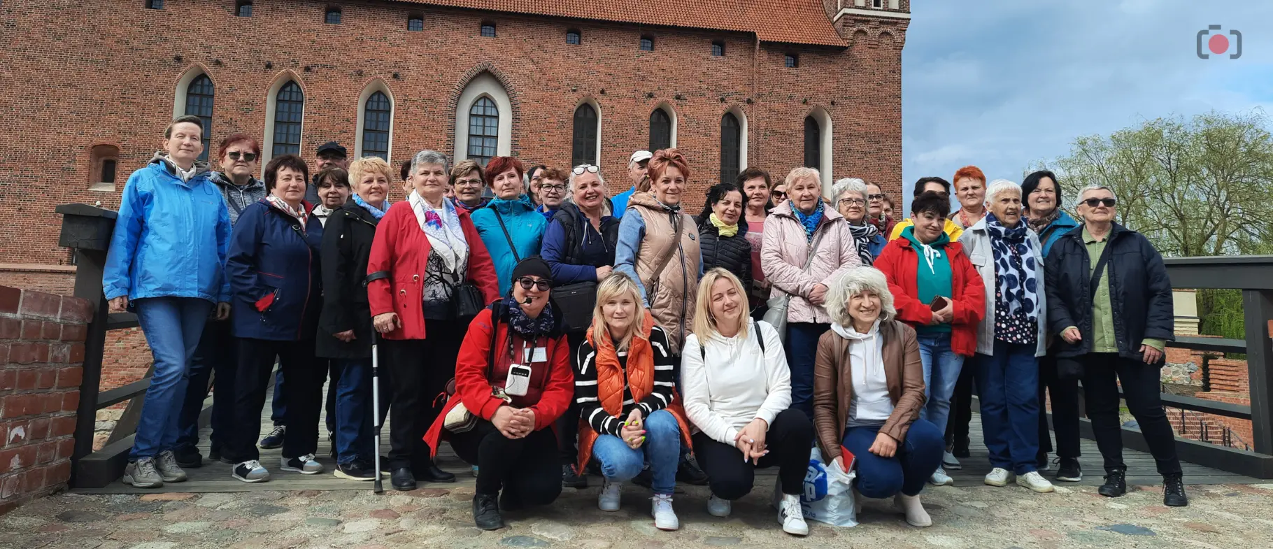 Lidzbark z grupą turystów