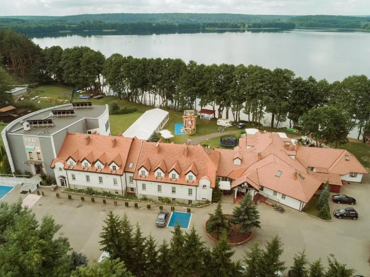 Hotel Ukiel Wellness & SPA – nocleg nad jeziorem blisko natury